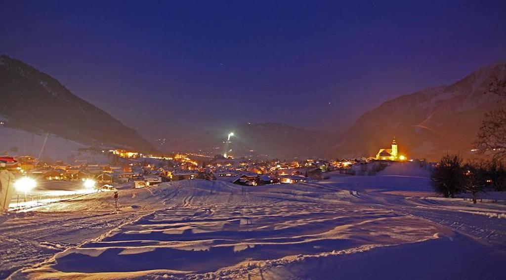 Haus Sonnenterrasse Apartamento Sankt Veit im Pongau Exterior foto